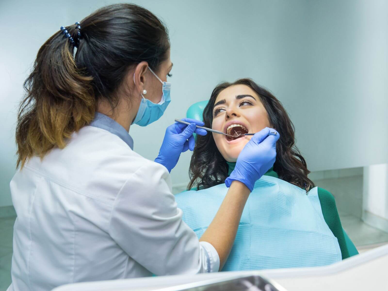 A Step-By-Step Guide For Handling Dental Emergencies